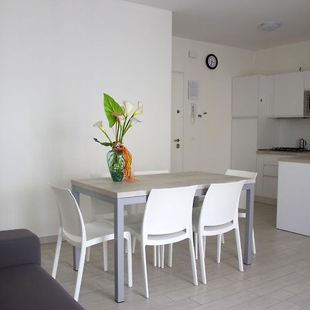 Residence La Perla Caorle Buitenkant foto