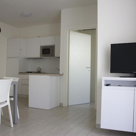 Residence La Perla Caorle Buitenkant foto