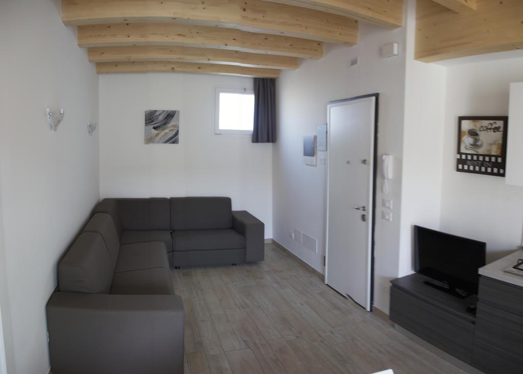 Residence La Perla Caorle Kamer foto