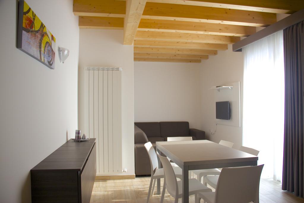 Residence La Perla Caorle Buitenkant foto